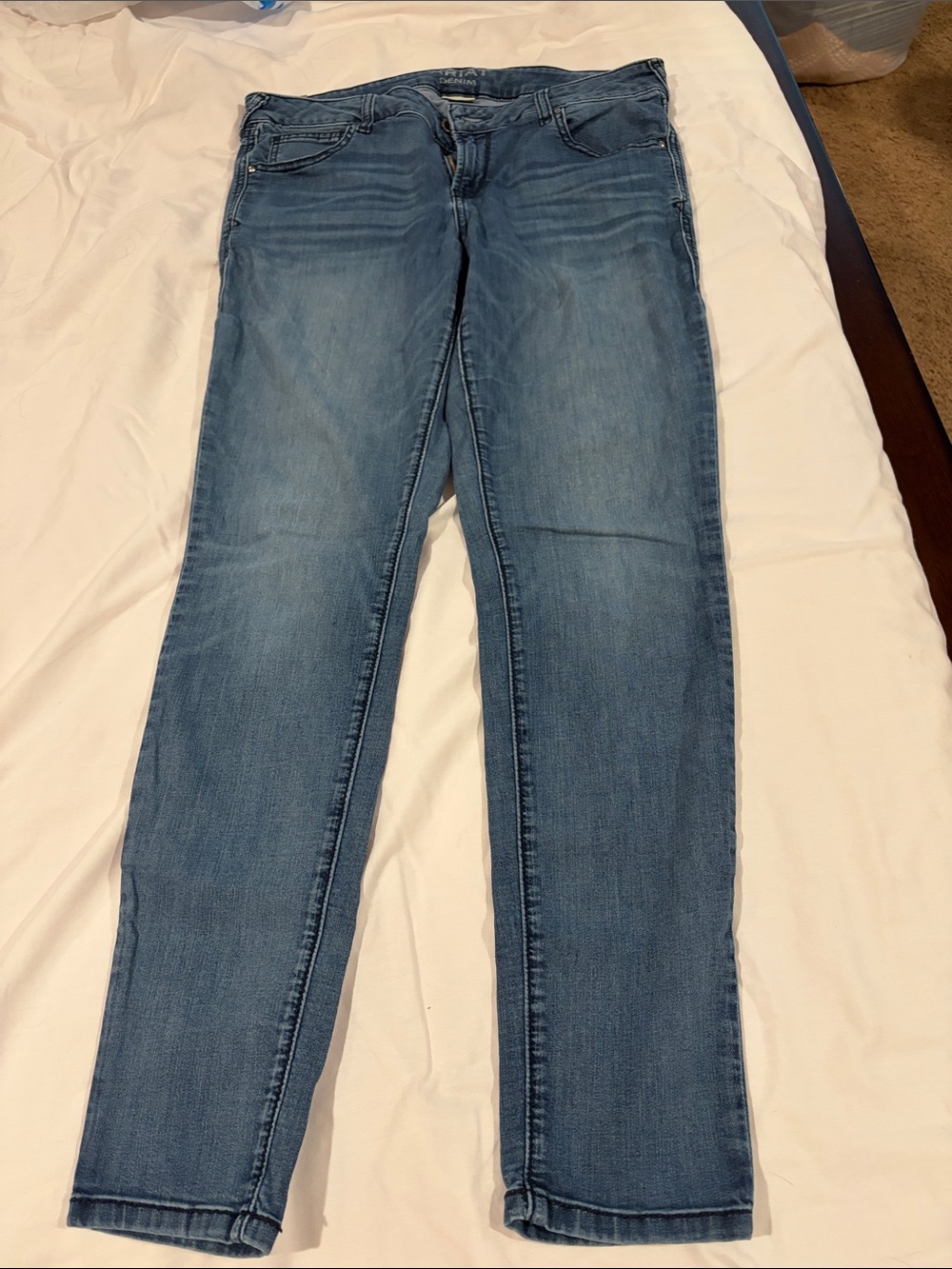 Ariat Women's Skinny Jeans in Medium Blue Wash